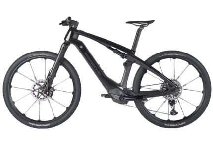 Porsche eBike sportiva nera